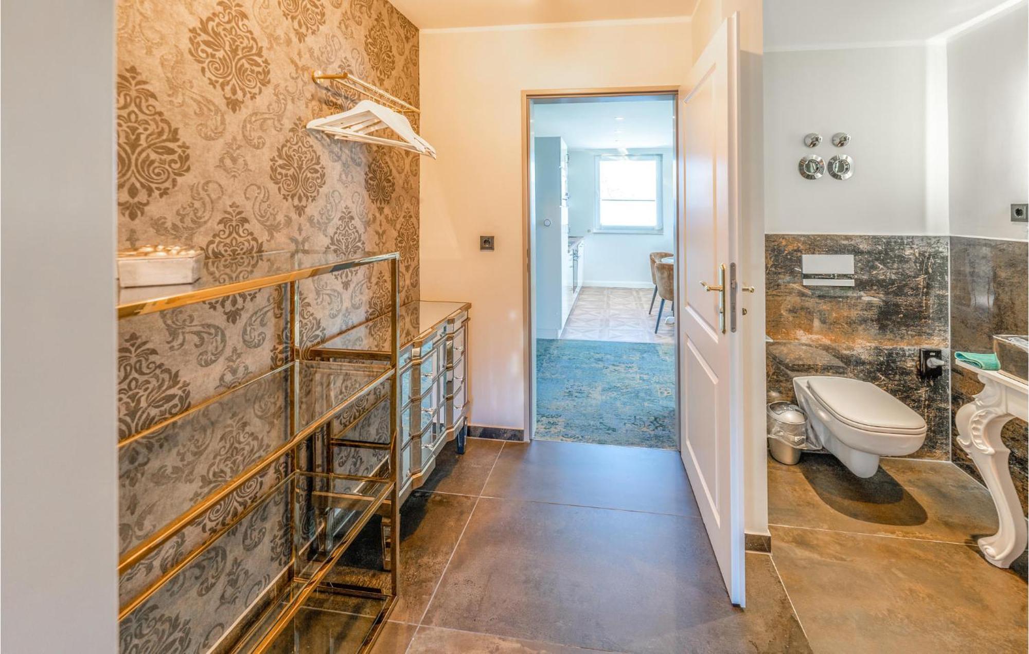 Stunning Apartment In Mettmann With Wifi Ngoại thất bức ảnh
